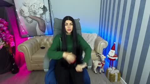 Monika online show from January 2025 12:58:02 PM