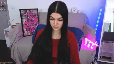 Monika online show from October 2025 07:52:01 AM