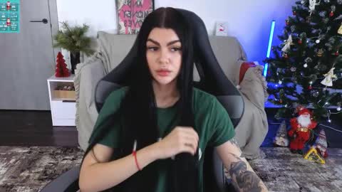 Monika online show from January 2026 12:53:02 PM