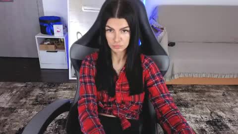 Monika online show from May 2026 09:37:02 AM