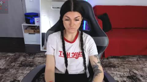 Monika online show from May 2026 07:37:02 AM
