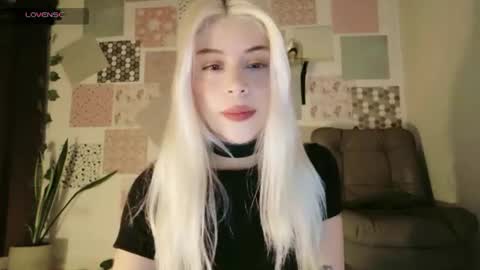luckysapphire777 online show from July 2026 11:58:01 AM