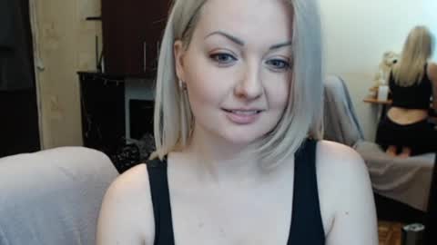 LuckyShot online show from April 2026 02:00:02 PM