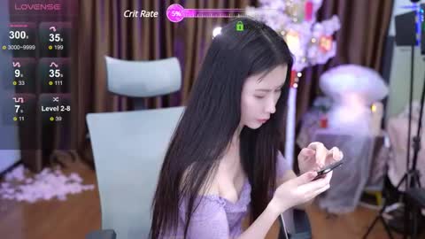 Lucy online show from February 2025 01:19:02 PM