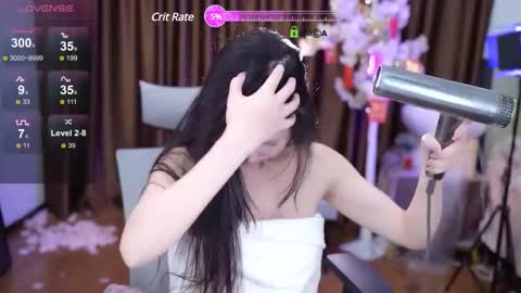 Lucy online show from March 2025 12:41:01 PM