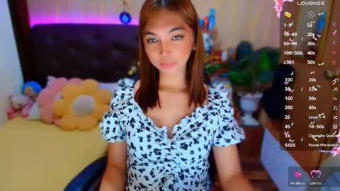 Snapshot of lucy_gray29 chatting on October 2025 10:50:01 AM Lucy online show from October 2025 10:50:01 AM