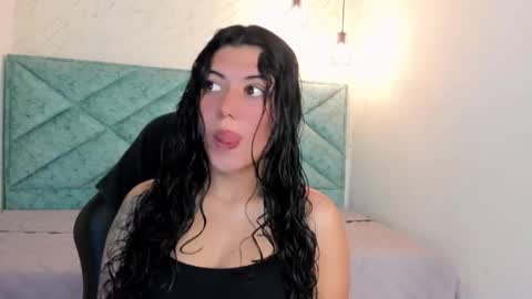 Lucy Greys online show from March 2026 10:42:02 AM