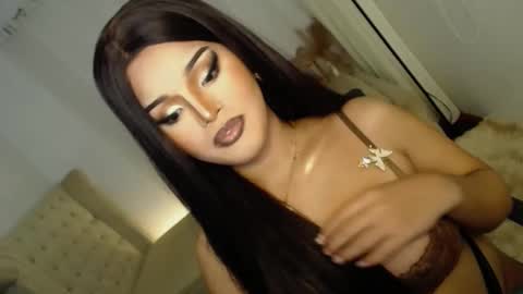    MONA    online show from March 2025 06:21:02 PM