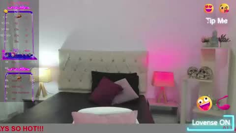 Lucia online show from March 2025 09:17:01 PM