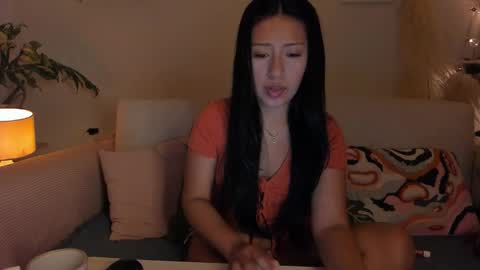 Snapshot of lucy_sweetgirl19 chatting on November 2025 01:16:02 AM luciana online show from November 2025 01:16:02 AM