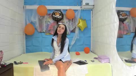 Lucy unlimit come back here  online show from October 2025 02:40:01 PM