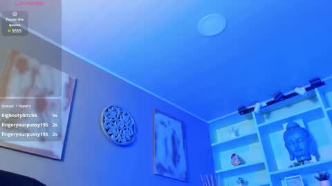 Snapshot of lucy_williiams chatting on March 2025 11:27:01 PM Lucy online show from March 2025 11:27:01 PM