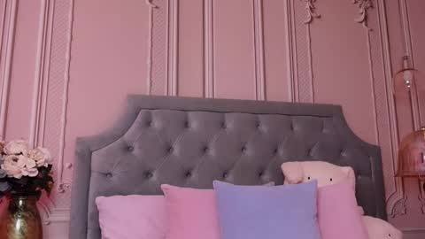 LucyAddison online show from September 2025 02:24:02 AM