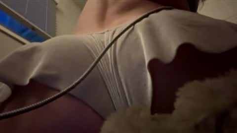 Snapshot of lucydreamsx2 chatting on April 2026 02:27:02 AM lucydreamsx2 online show from April 2026 02:27:02 AM