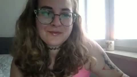 lucyflirt online show from July 2026 09:29:01 AM