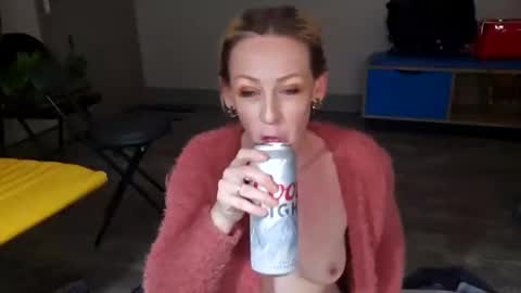 Snapshot of lucyloveslookers78240 chatting on January 2025 10:32:02 AM Lucy Loves Lookers online show from January 2025 10:32:02 AM