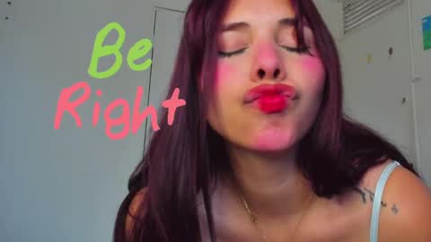 Snapshot of lucymartelli chatting on January 2025 06:20:02 PM Lucy online show from January 2025 06:20:02 PM