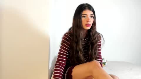 Snapshot of lucyportman chatting on February 2026 05:49:02 AM lucyportman online show from February 2026 05:49:02 AM