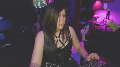 Lucypurr666 online show from May 2026 03:25:01 AM