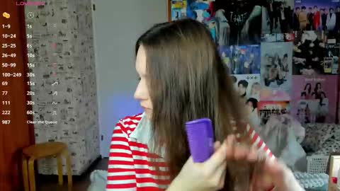 Lucy Rose online show from October 2025 03:32:02 AM