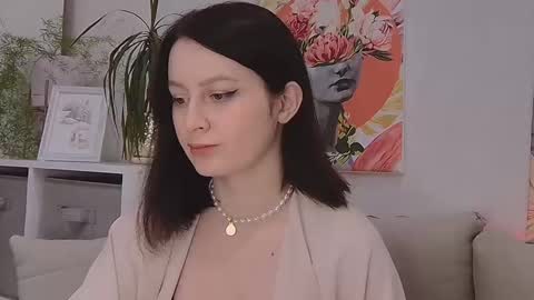 Lucy online show from February 2025 02:52:01 PM