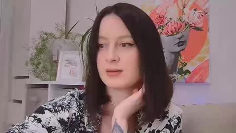 Lucy online show from March 2025 06:21:02 PM