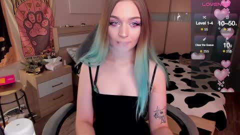 Lucy online show from January 2025 11:53:02 PM