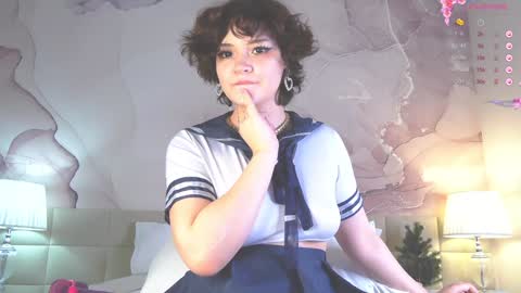 Snapshot of lucyvee chatting on December 2024 04:31:02 AM lucyvee online show from December 2024 04:31:02 AM