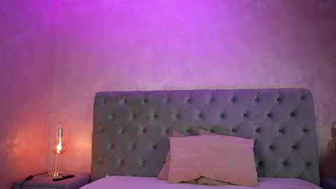 LucyWillow online show from December 2025 05:59:02 AM