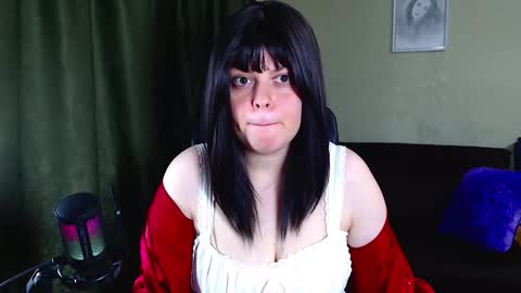 Snapshot of lucywmiller chatting on September 2025 10:17:01 AM Call me Lucy online show from September 2025 10:17:01 AM