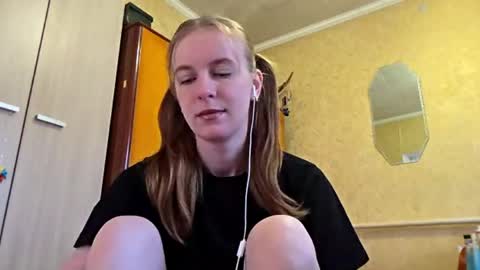 Sofia online show from April 2026 06:14:02 AM