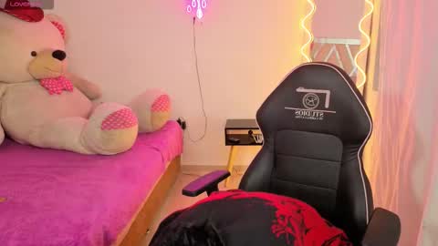 Snapshot of ludo_kitty_tay chatting on October 2025 03:47:01 AM ludo_kitty_tay online show from October 2025 03:47:01 AM