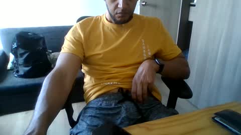 luhizu87871987 online show from June 2026 07:37:01 PM