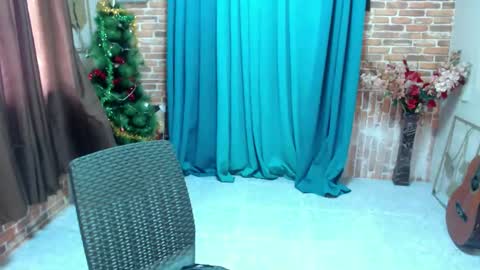 Snapshot of lui_the_fucker chatting on January 2025 06:02:02 AM lui_the_fucker online show from January 2025 06:02:02 AM