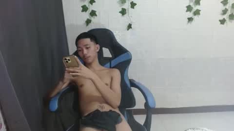 Snapshot of lui_the_fucker chatting on October 2025 11:14:01 PM lui_the_fucker online show from October 2025 11:14:01 PM