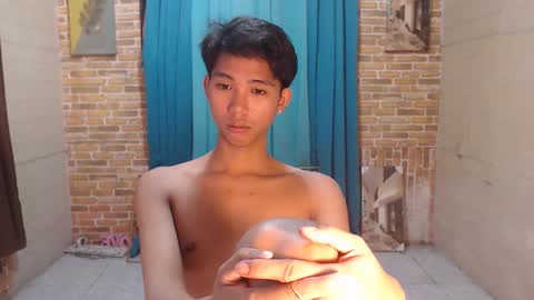 Snapshot of lui_the_fucker chatting on February 2026 06:31:02 AM lui_the_fucker online show from February 2026 06:31:02 AM