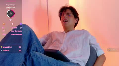 Lui online show from March 2026 04:18:01 AM