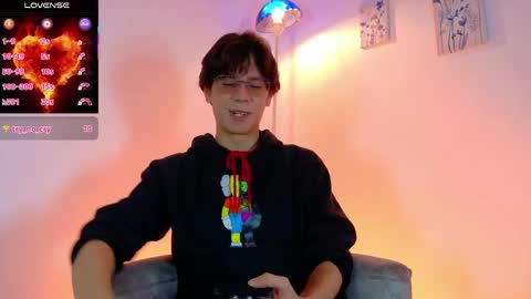 Lui online show from March 2026 04:16:01 AM