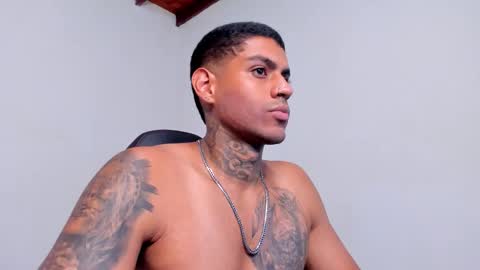 Luigi Vitale online show from October 2025 05:17:02 AM