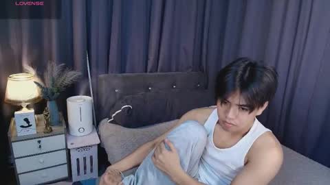 Snapshot of luigi_moreno chatting on September 2025 06:19:02 PM luigi_moreno online show from September 2025 06:19:02 PM