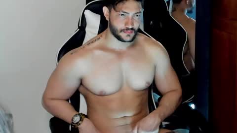 luis_baptista online show from December 2024 12:56:02 AM