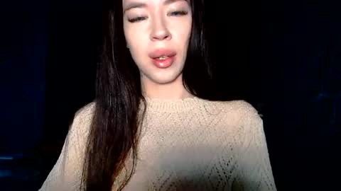 luisa lovedom online show from June 2026 07:51:02 AM