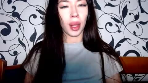 luisa lovedom online show from July 2026 07:44:03 AM