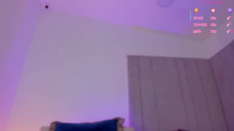 L U I S A online show from April 2026 08:21:01 PM