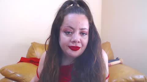 Snapshot of luisahornydoll chatting on May 2026 08:43:02 AM Cassie online show from May 2026 08:43:02 AM