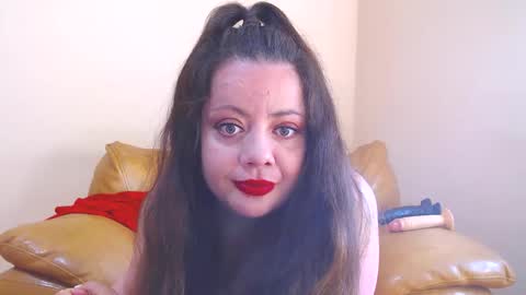 Snapshot of luisahornydoll chatting on May 2026 08:19:01 AM Cassie online show from May 2026 08:19:01 AM