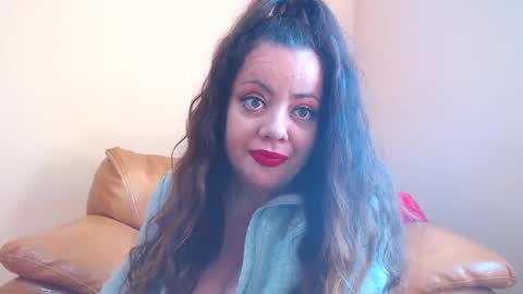 Snapshot of luisahornydoll chatting on May 2026 07:47:01 AM Cassie online show from May 2026 07:47:01 AM