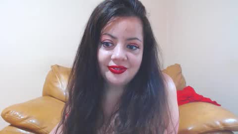 Snapshot of luisahornydoll chatting on May 2026 07:48:01 AM Cassie online show from May 2026 07:48:01 AM