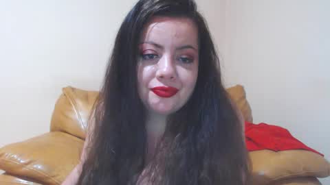Snapshot of luisahornydoll chatting on May 2026 09:34:01 PM Cassie online show from May 2026 09:34:01 PM