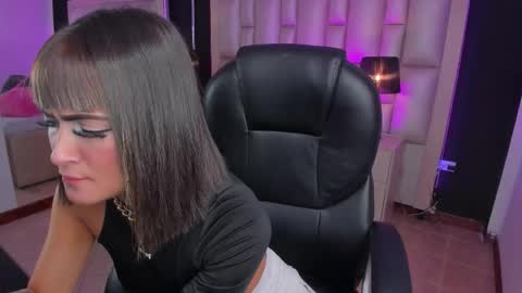 Snapshot of luisajonnes_ chatting on February 2026 08:40:02 PM Luisa online show from February 2026 08:40:02 PM